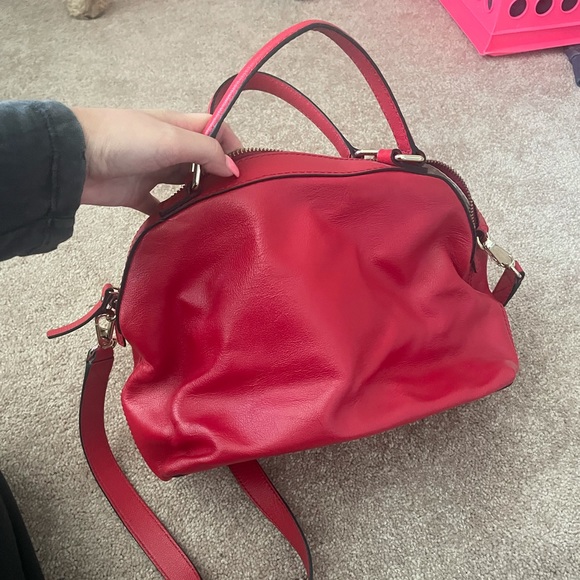 Red kate spade bag - Picture 3 of 3
